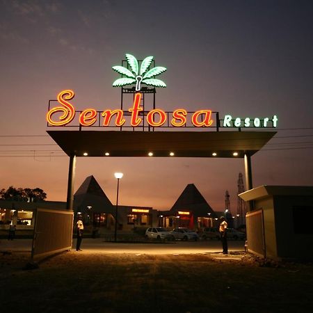 Sentosa Resorts&Water Park Chinchvad Exterior foto